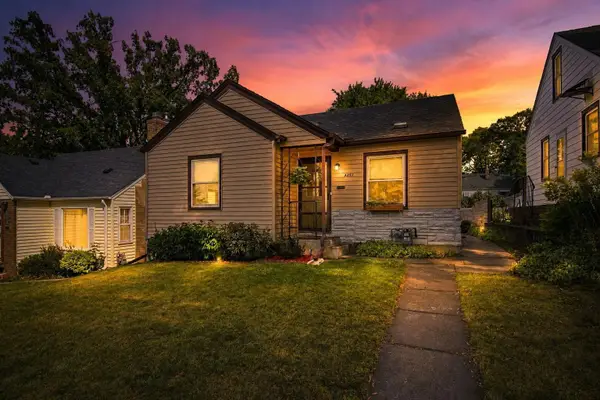 3251 Taylor Street Ne, Minneapolis, MN 55418