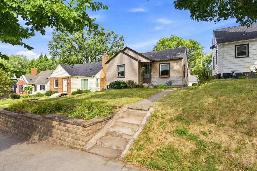 3251 Taylor Street Ne, Minneapolis, MN 55418 - #2