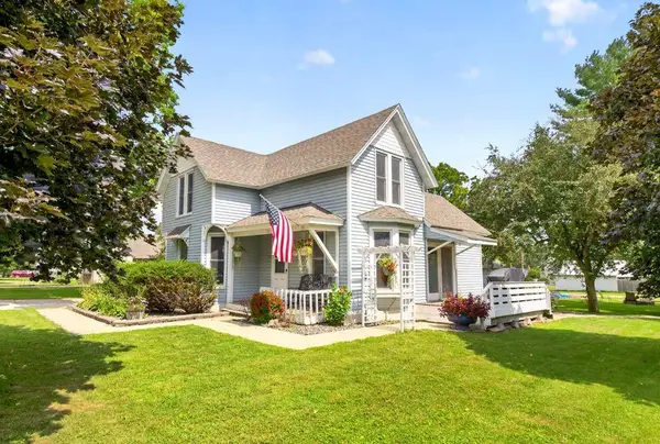 108 2nd Street Ne, Grand Meadow, MN 55936