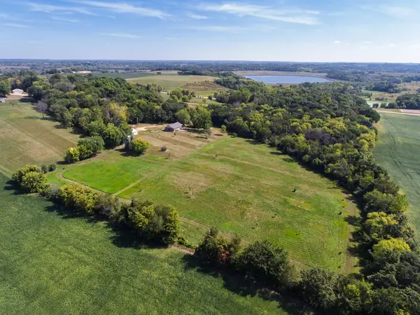 24754 Newport Avenue, Prior Lake, MN 55372