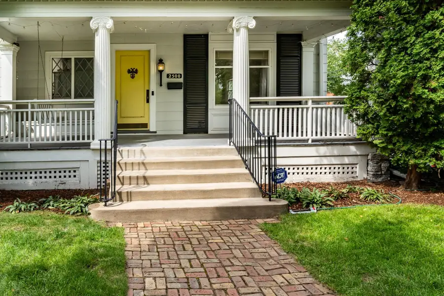 2500 Humboldt Avenue S, Minneapolis, MN 55405 - #2