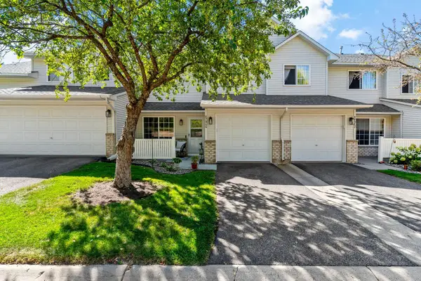 8706 Quarry Ridge Lane #G, Woodbury, MN 55125