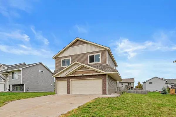 825 Highview Loop Se, Pine City, MN 55063