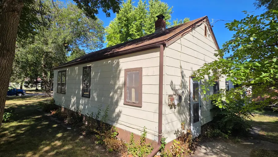 1540 14 1/2 Street S, Fargo, ND 58103 - #3