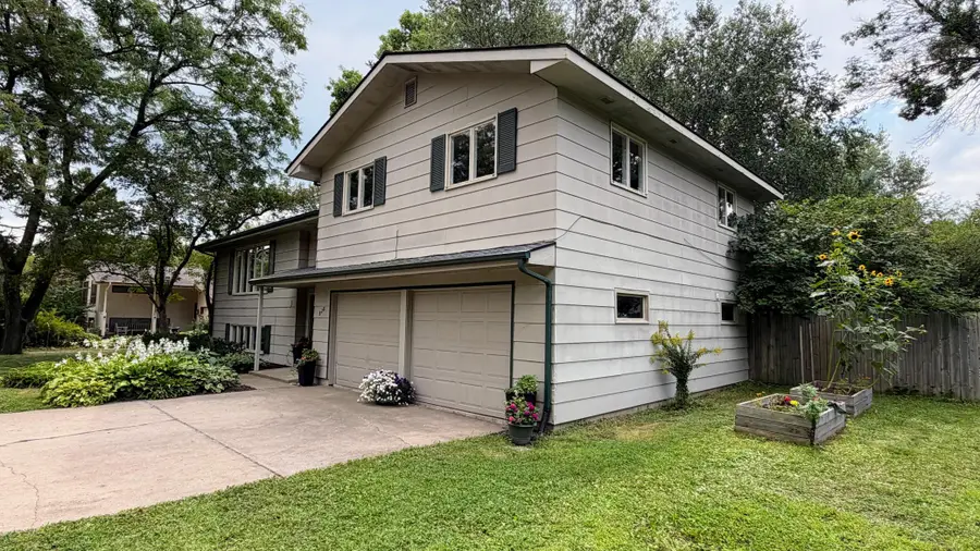 828 Fremont Street E, Northfield, MN 55057 - #3