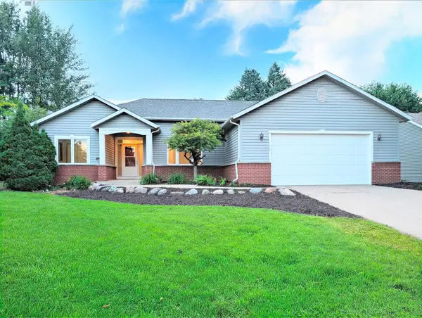 2100 Sibley View Court, Northfield, MN 55057