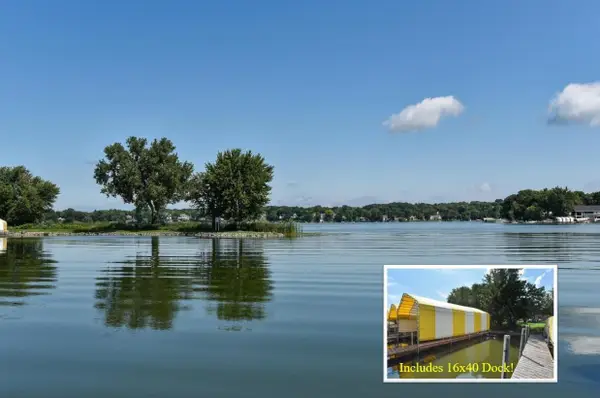 5440 Three Points Boulevard #536, Mound, MN 55364