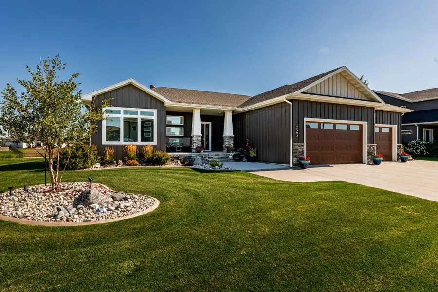 1023 Mulberry Lane, West Fargo, ND 58078 - #2