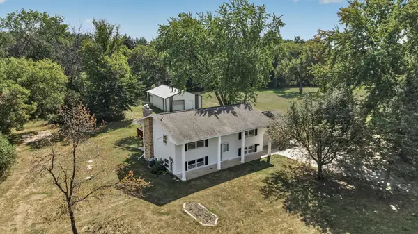 13959 Radisson Road Ne, Ham Lake, MN 55304