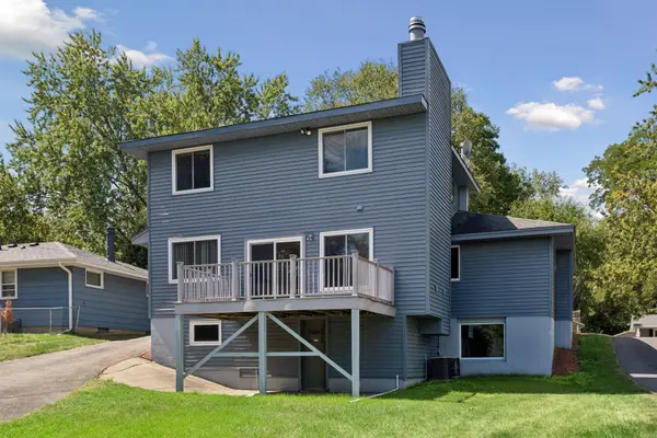 1528 Aquila Avenue N, Golden Valley, MN 55427
