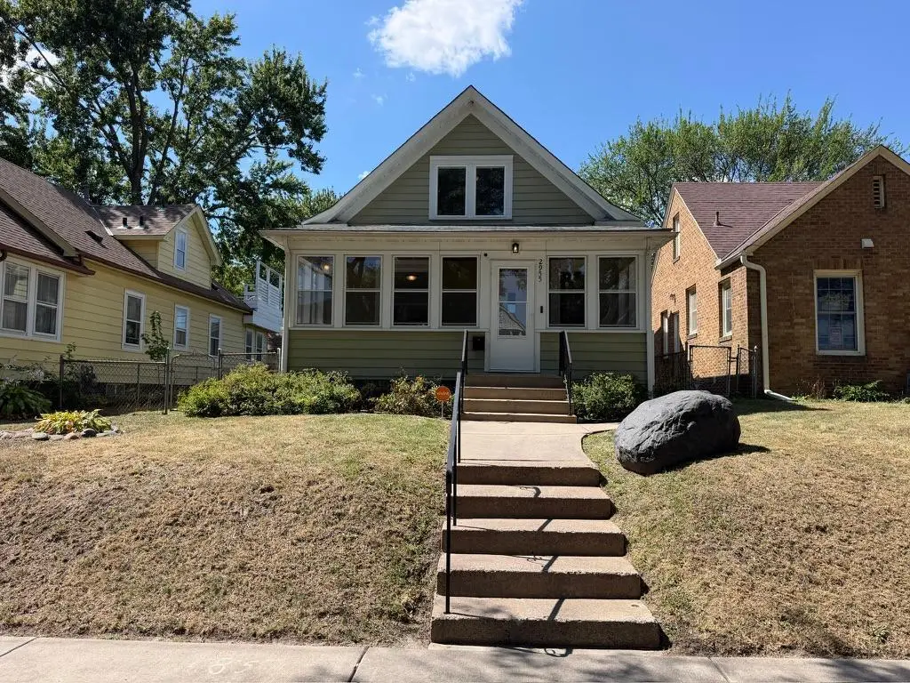 2955 Queen Avenue N, Minneapolis, MN 55411 - #1