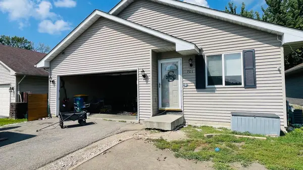701 Juniper Lane Nw, Montgomery, MN 56069