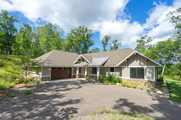 1860 Deer Path Circle Sw, East Gull Lake, MN 56401