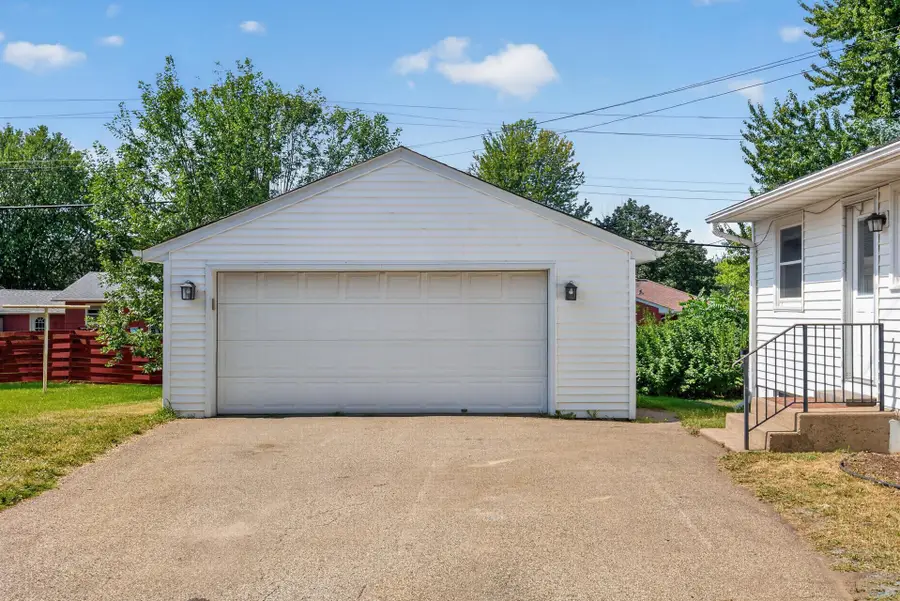 2142 Garnet Drive, Eagan, MN 55122 - #3