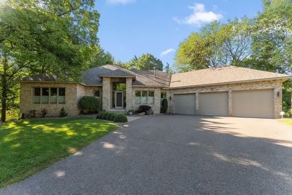 10605 54th Avenue N, Minneapolis, MN 55442