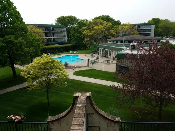 10401 Cedar Lake Road #301, Minnetonka, MN 55305