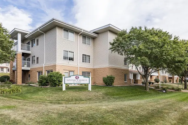 1600 Arundel Street #309, Saint Paul, MN 55117