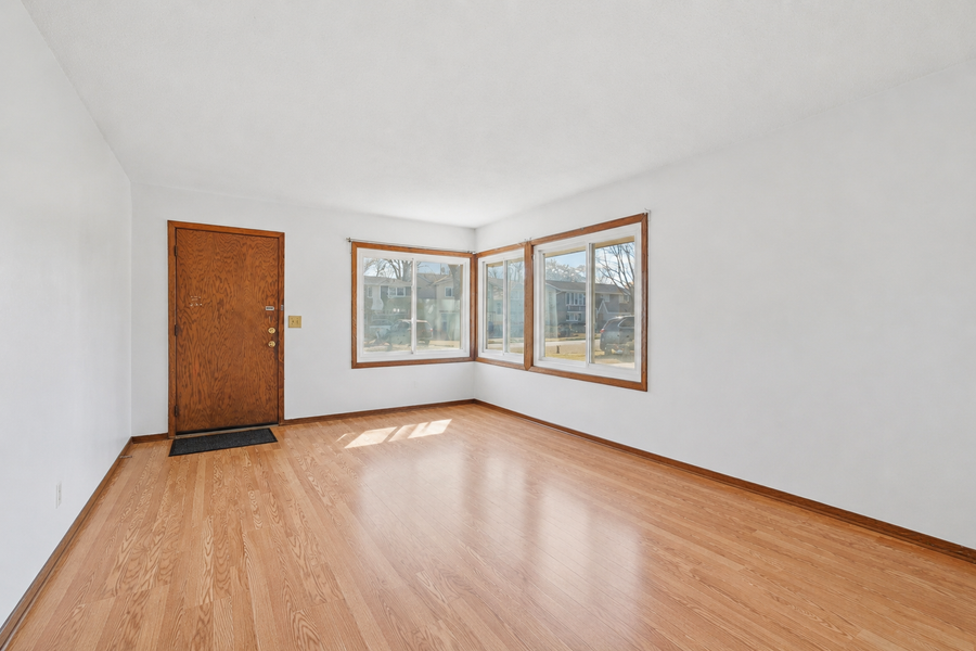 1561 Clarence Street, Saint Paul, MN 55106 - #3