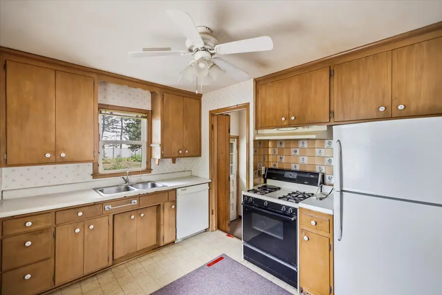 8680 Granada Avenue S, Cottage Grove, MN 55016 - #2