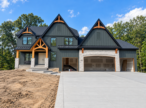 4933 149th Avenue Ne, Ham Lake, MN 55304