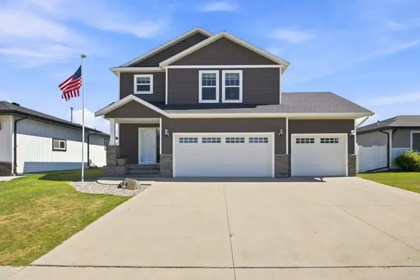 3029 2nd Street E, West Fargo, ND 58078