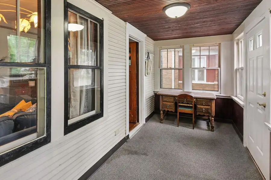 1024 Western Avenue N, Saint Paul, MN 55117 - #3