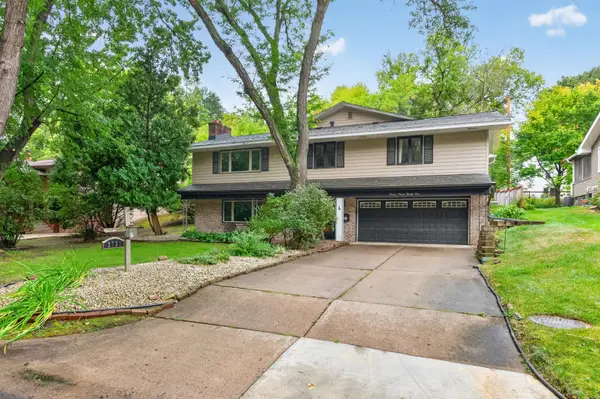 2721 June Avenue N, Golden Valley, MN 55422