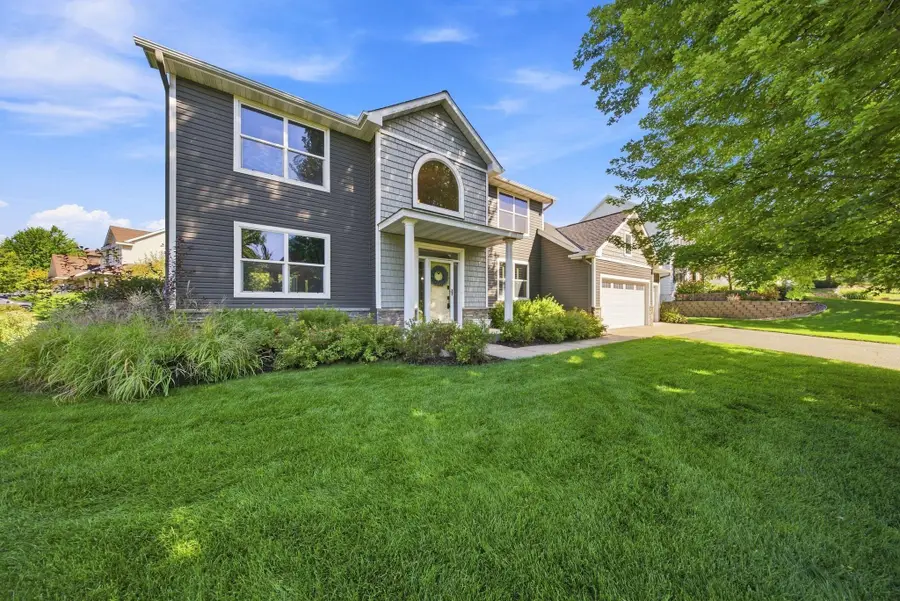 5294 Marquess Trail N, Lake Elmo, MN 55042 - #2