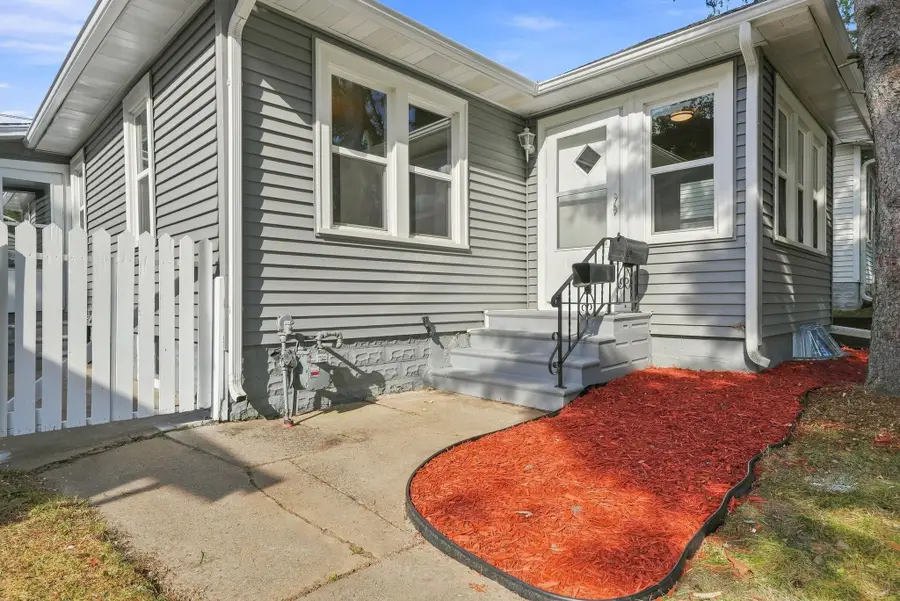 2211 Minnehaha Avenue E, Saint Paul, MN 55119 - #3