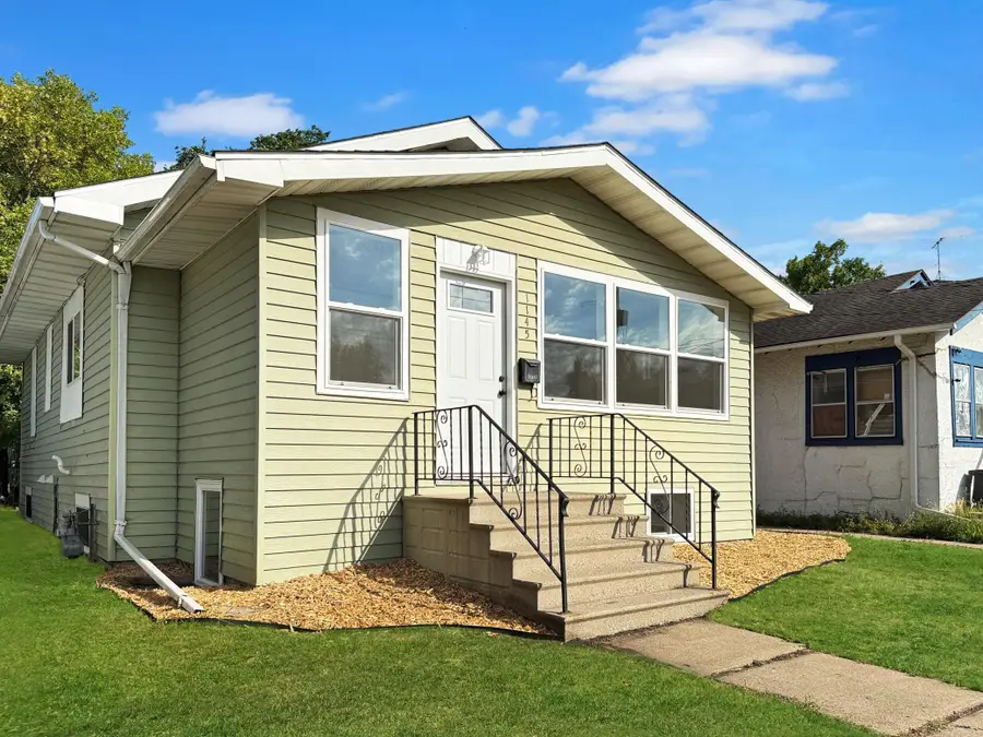 1145 9th Street N, Fargo, ND 58102 - #3