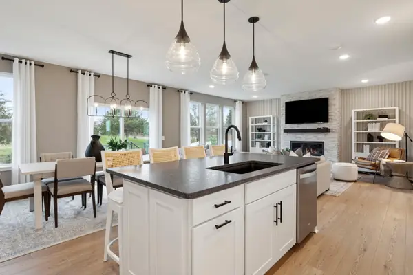 10360 Griffin Avenue S, Cottage Grove, MN 55016