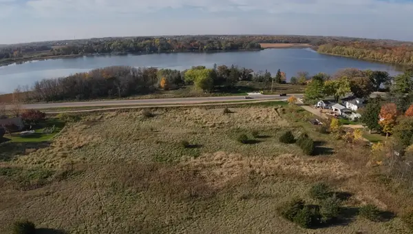 7500 Victoria Drive, Victoria, MN 55386