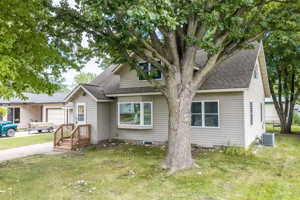 304 3rd Street Nw, Little Falls, MN 56345