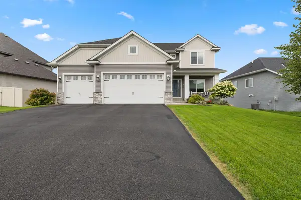 17925 Eventide Way, Lakeville, MN 55044