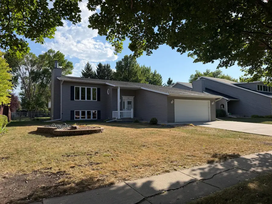 1608 38th Avenue S, Fargo, ND 58104 - #2
