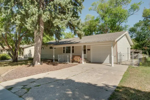 1842 15th Street S, Fargo, ND 58103