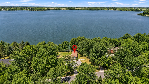 7630 Long Lake Road, Willmar, MN 56201