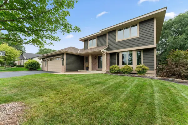 9623 161st Street W, Lakeville, MN 55044
