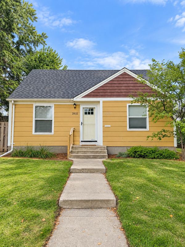 2832 Florida Avenue S, Saint Louis Park, MN 55426