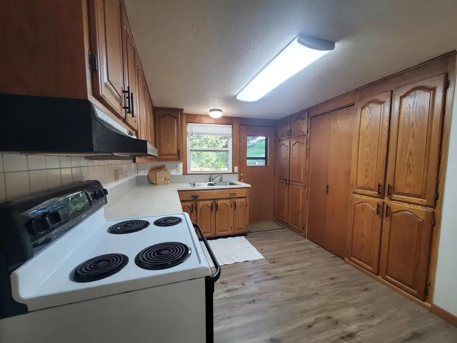 719 N Spring Street, New Ulm, MN 56073 - #2