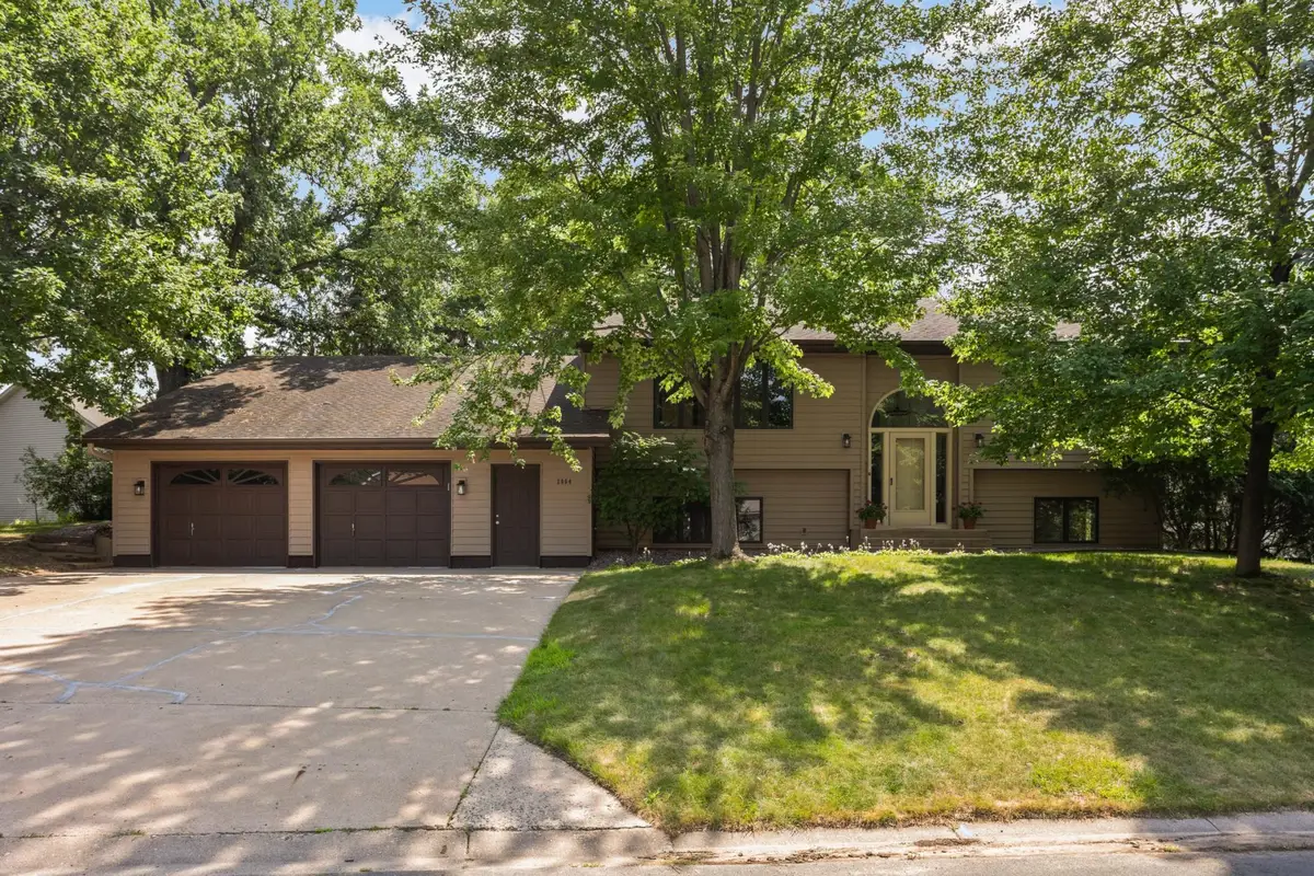 2064 Pin Oak Drive, Eagan, MN 55122 - #1