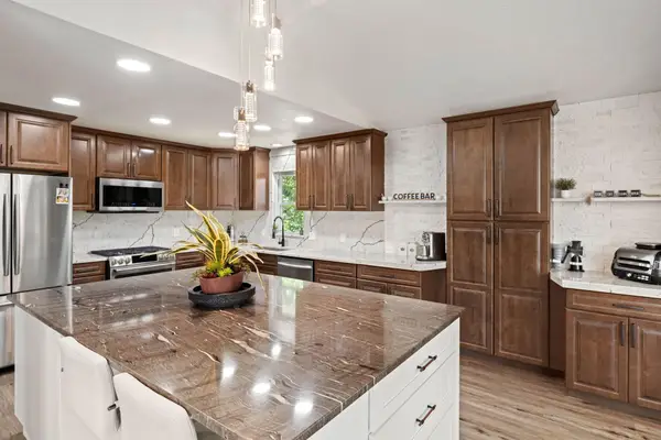 7712 N College Park Drive, Minneapolis, MN 55445