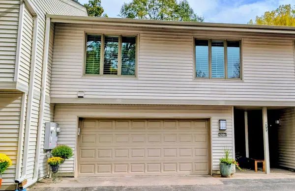 6304 Red Fox Lane, Edina, MN 55436