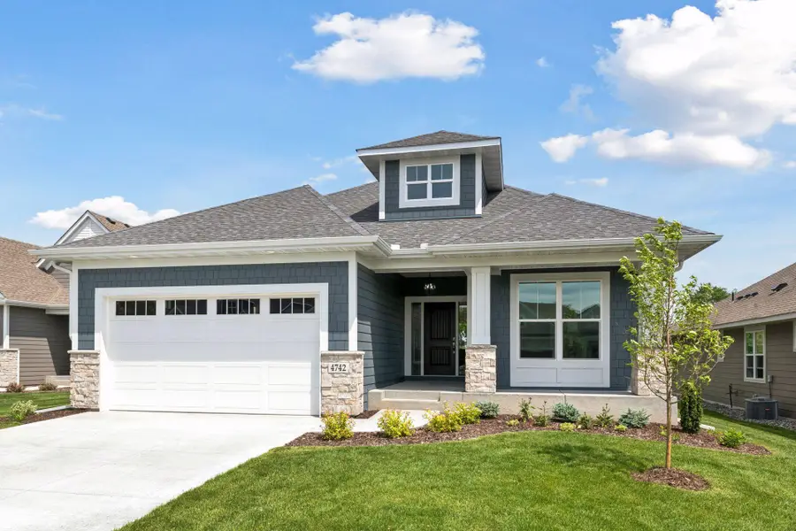 4742 Lawndale Court N, Minneapolis, MN 55446 - #2