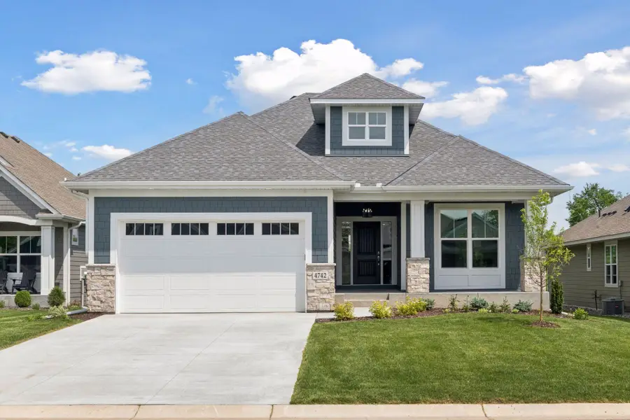 4742 Lawndale Court N, Minneapolis, MN 55446 - #3