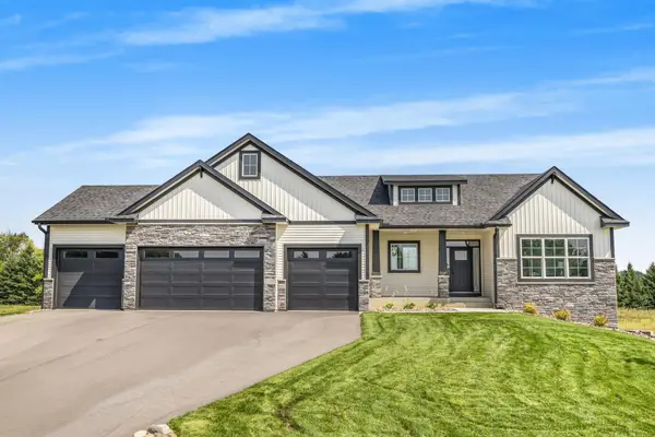 21207 Tippecanoe Street Ne, East Bethel, MN 55011
