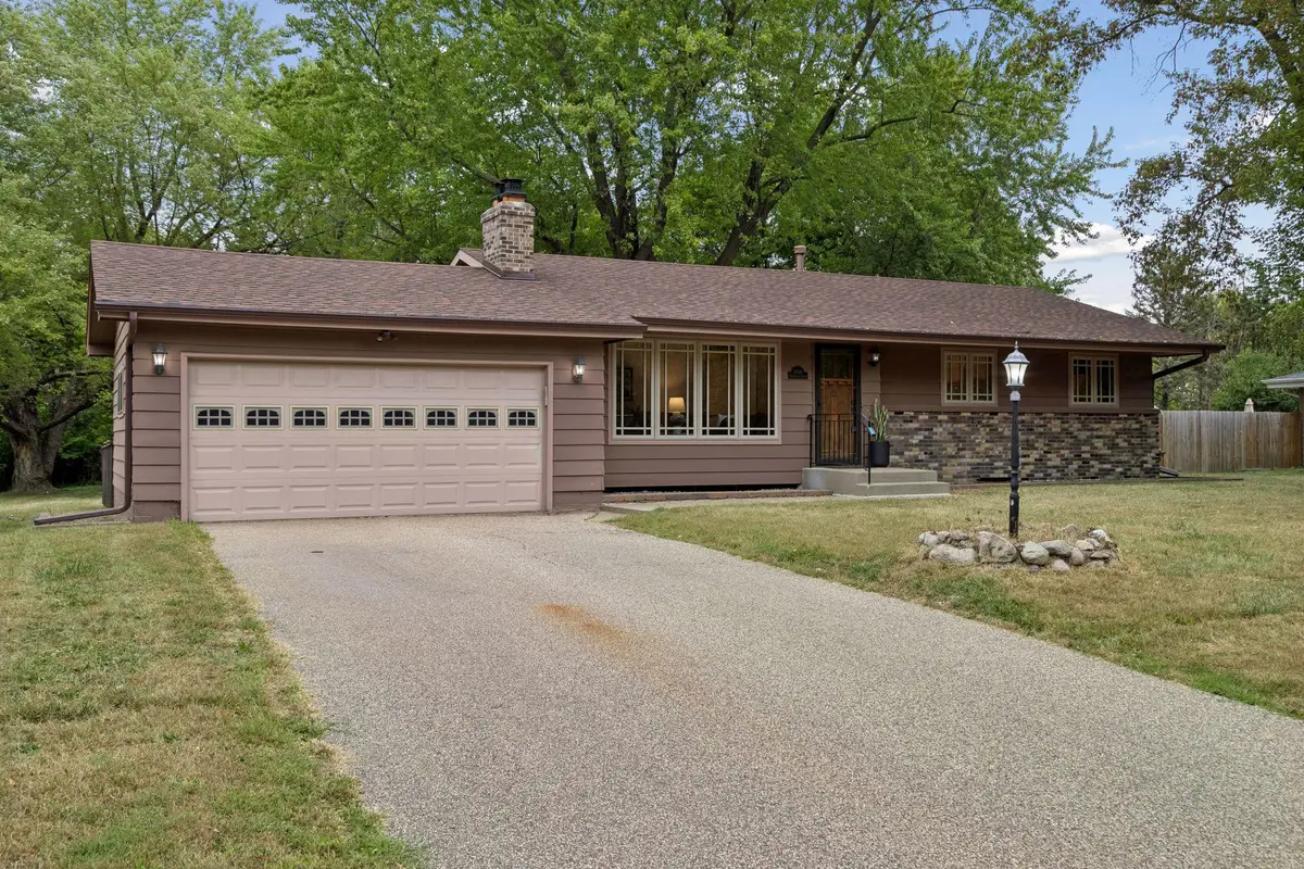 18910 Harrogate Drive, Eden Prairie, MN 55346 - #1