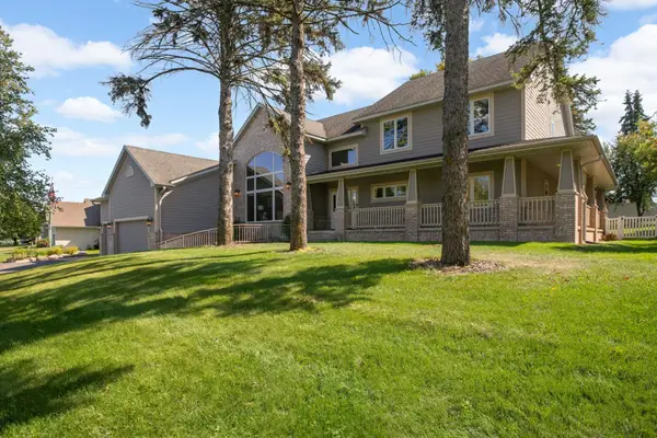 1085 Parkview Lane, Victoria, MN 55386