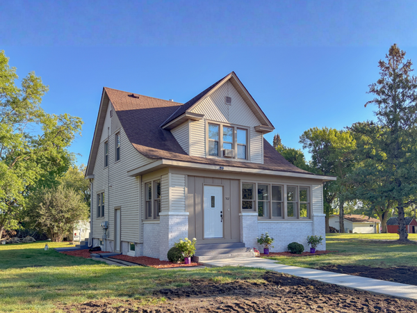 502 W Broadway Avenue, Elizabeth, MN 56533