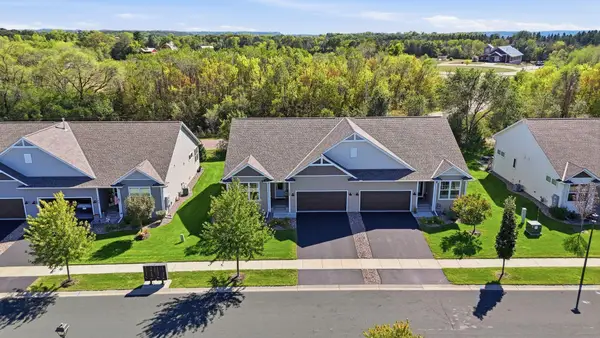 1584 Southpoint Drive, Hudson, WI 54016